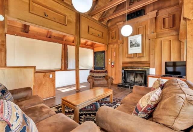 Views Inside Yosemite-Timber Lodge-Sleeps 6 Yosemite West Exterior photo